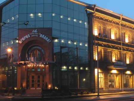 هتل آرارات – ۴* Ararat