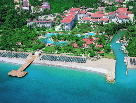 تور زمینی و هوایی آنتالیا ویژه نوروز ۱۴۰۲